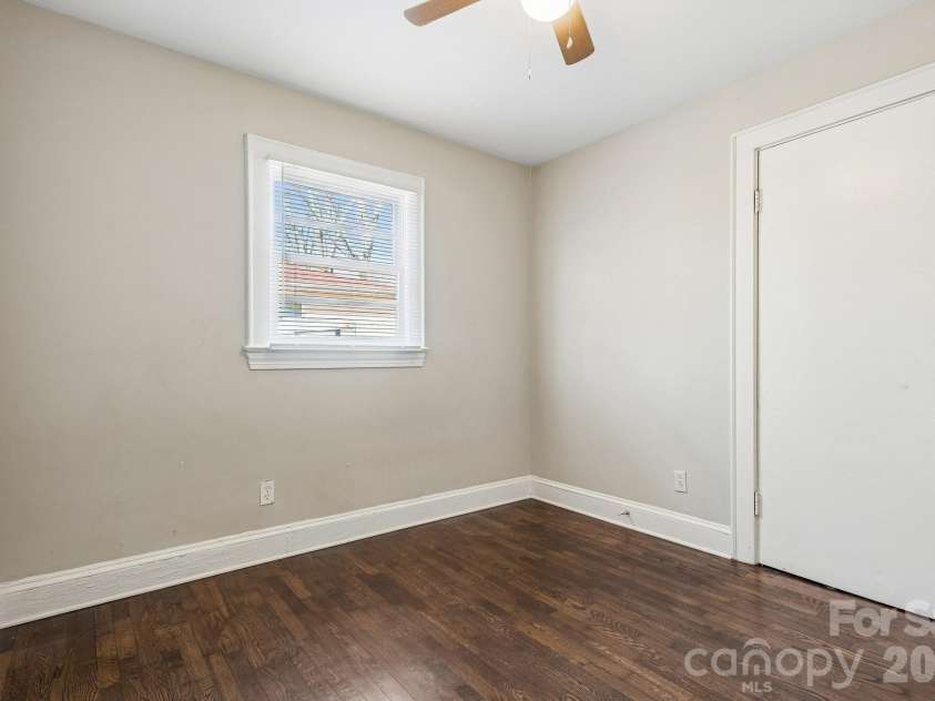1713 Younger Avenue, Statesville, NC 28677.  MLS# CAR4351306, YatesRealty ID 8321. 