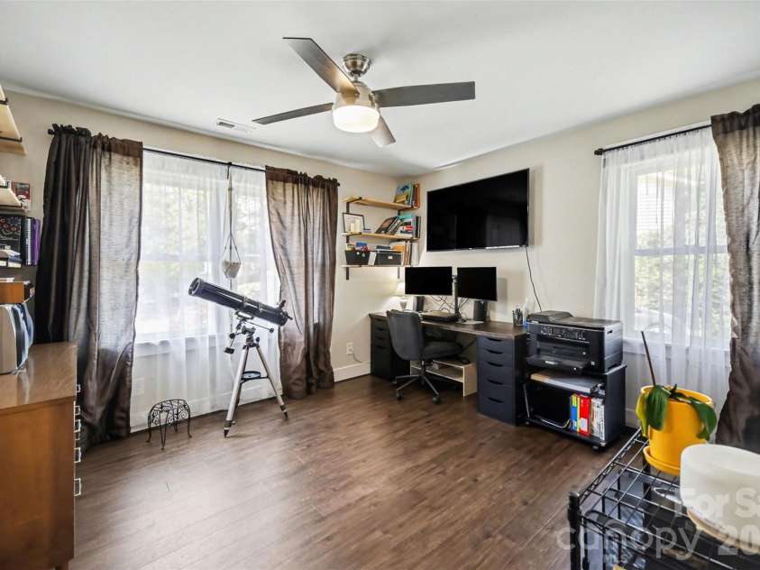 4629 Halstead Drive, Charlotte, NC 28209.  MLS# CAR4358166, YatesRealty ID 8322. Second bedroom with ensuite