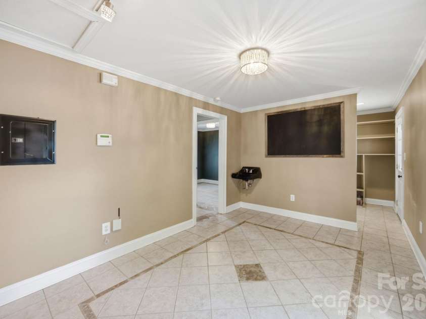 19428 Zion Avenue, Cornelius, NC 28031.  MLS# CAR4314350, YatesRealty ID 8324. 