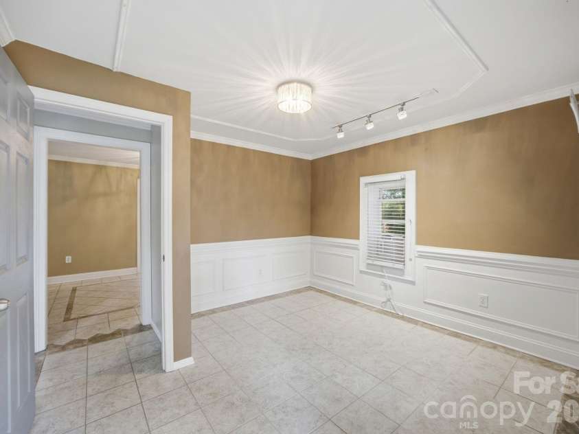 19428 Zion Avenue, Cornelius, NC 28031.  MLS# CAR4314350, YatesRealty ID 8324. 