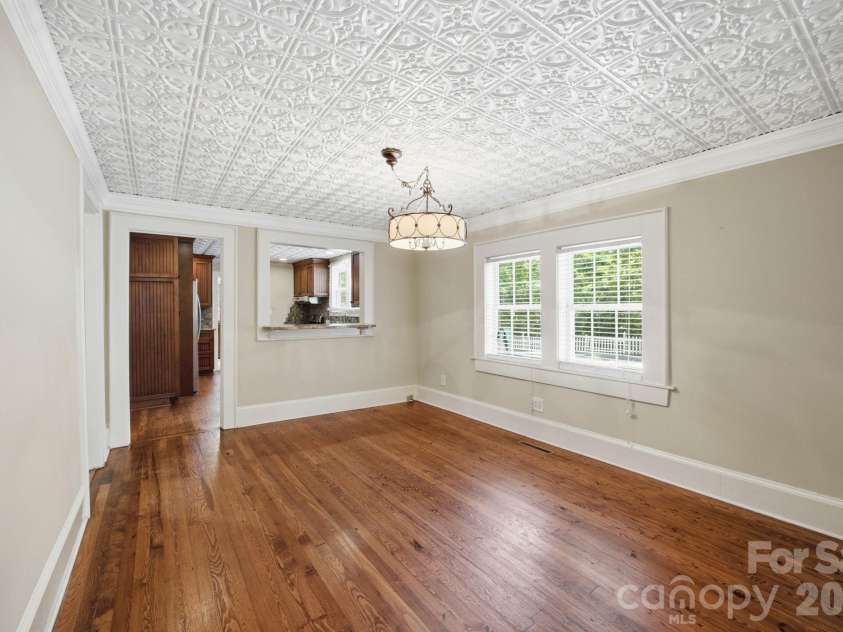 19428 Zion Avenue, Cornelius, NC 28031.  MLS# CAR4314350, YatesRealty ID 8324. Dining Room