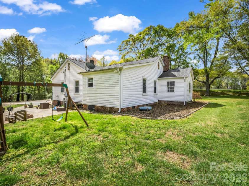 416 Main Street, Mooresboro, NC 28114.  MLS# CAR4363884, YatesRealty ID 8325. 