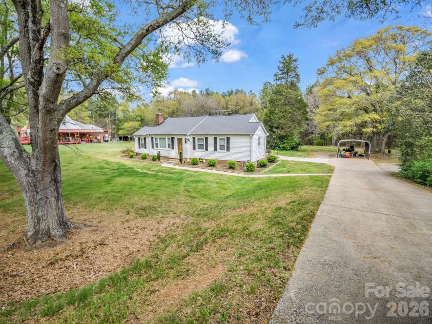 416 Main Street, Mooresboro, NC 28114.  MLS# CAR4363884, YatesRealty ID 8325. 