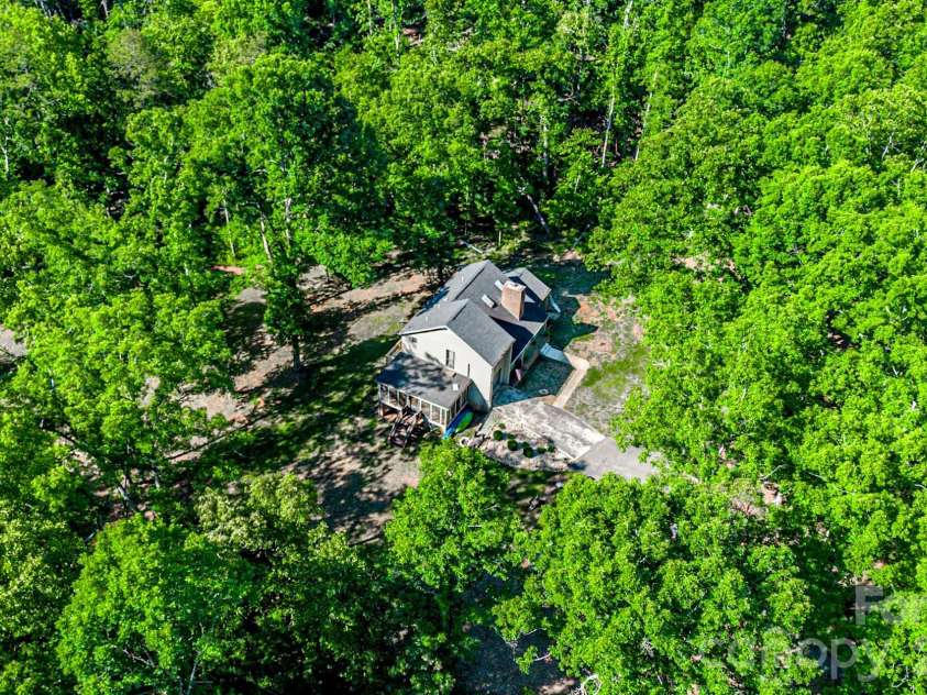 142 Padgett-Burns Road, Forest City, NC 28043.  MLS# CAR4352088, YatesRealty ID 8326. 
