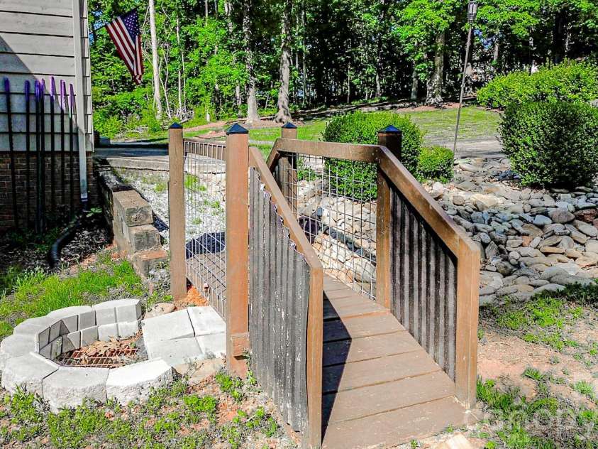142 Padgett-Burns Road, Forest City, NC 28043.  MLS# CAR4352088, YatesRealty ID 8326. 