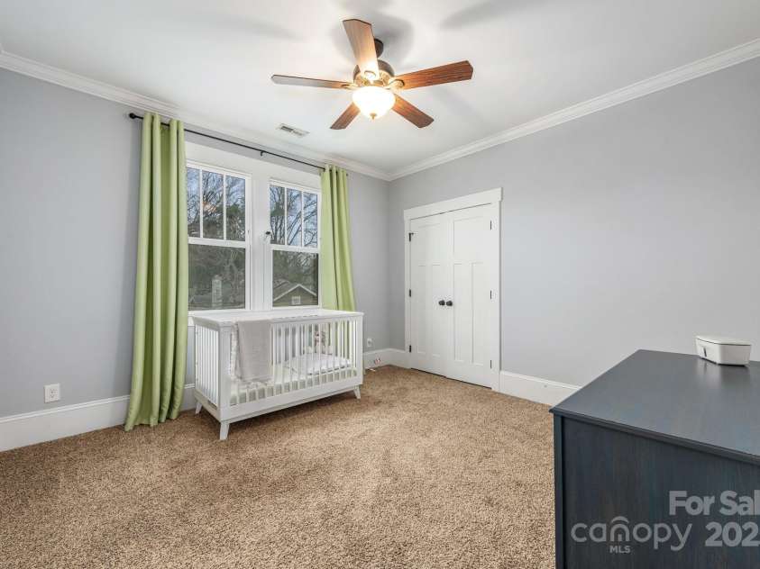 331 Solomon Street, Charlotte, NC 28216.  MLS# CAR4222767, YatesRealty ID 8326. 