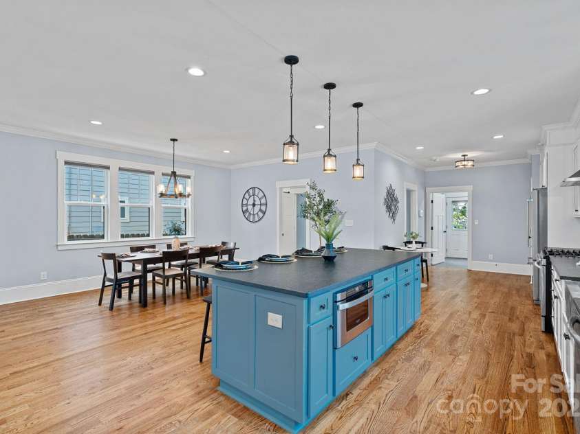 331 Solomon Street, Charlotte, NC 28216.  MLS# CAR4294000, YatesRealty ID 8326. 