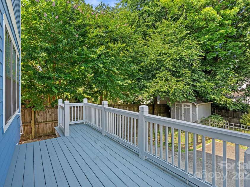 331 Solomon Street, Charlotte, NC 28216.  MLS# CAR4294000, YatesRealty ID 8326. 