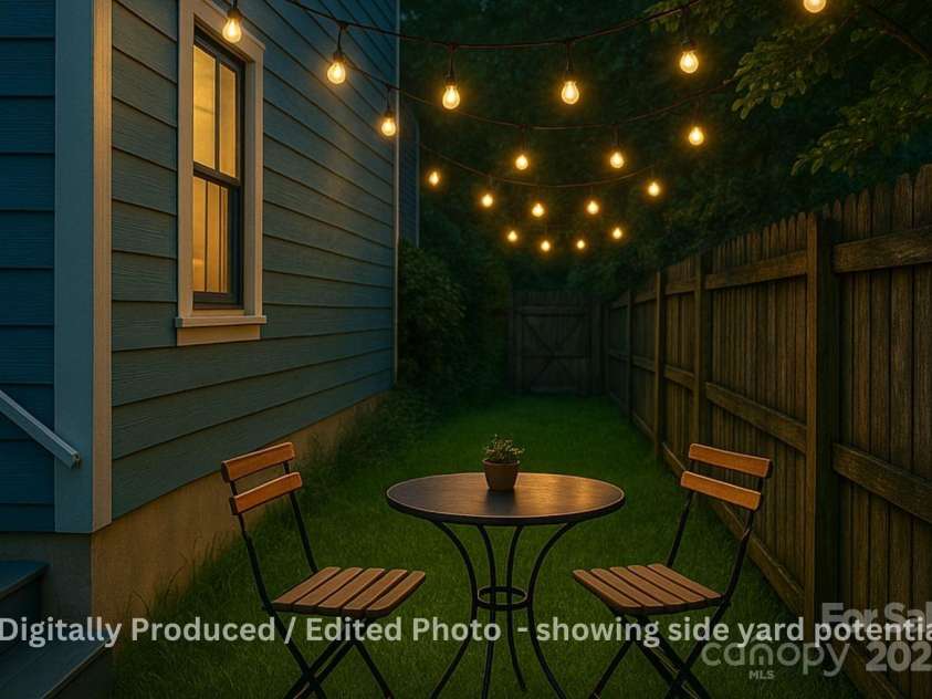 331 Solomon Street, Charlotte, NC 28216.  MLS# CAR4294000, YatesRealty ID 8326. 