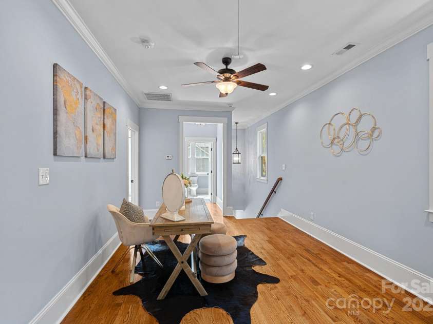 331 Solomon Street, Charlotte, NC 28216.  MLS# CAR4294000, YatesRealty ID 8326. Loft