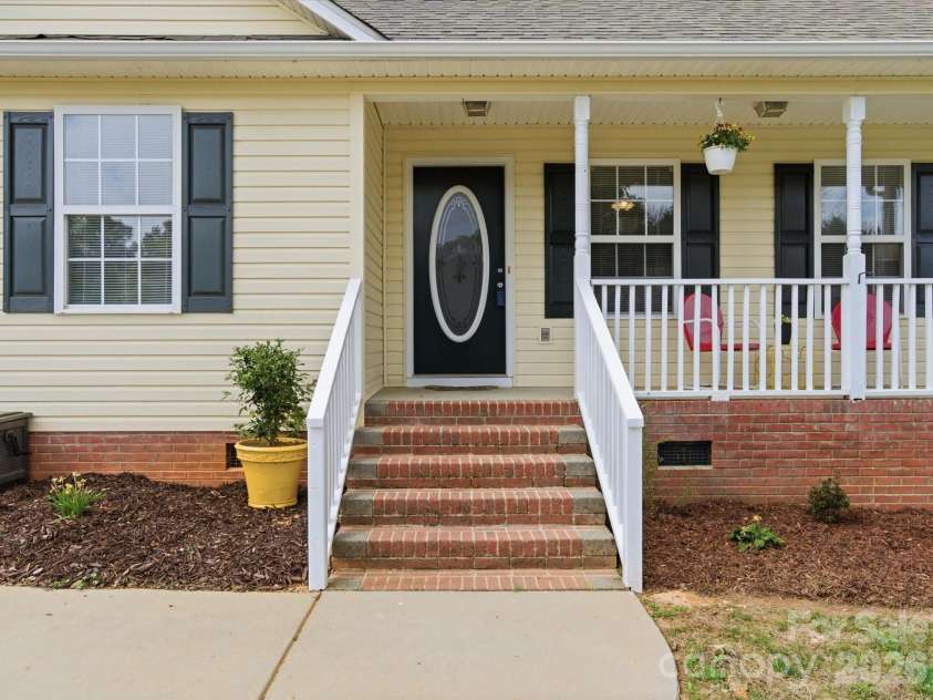 725 Painted Lady Court, Rock Hill, SC 29732.  MLS# CAR4364069, YatesRealty ID 8327. 