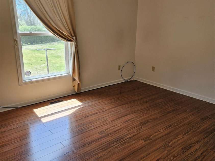 271 Stradley Mountain Road, Asheville, NC 28806.  MLS# CAR4213787, YatesRealty ID 833. 