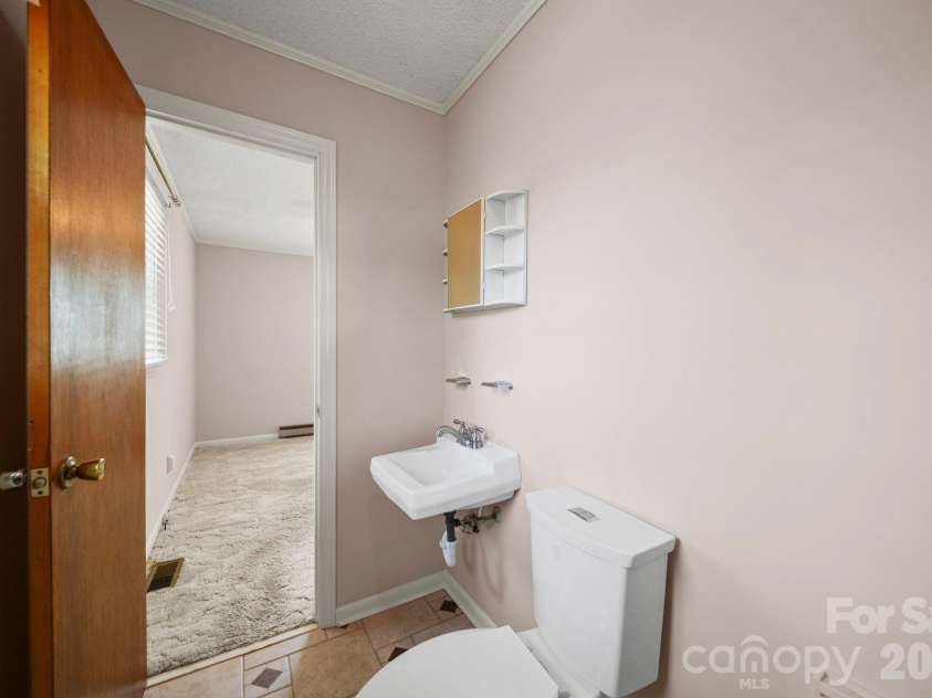 712 Worthwood Circle, Monroe, NC 28112.  MLS# CAR4365138, YatesRealty ID 8330. 
