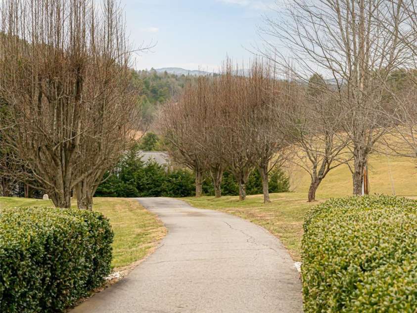 15 Vision Hill Drive, Weaverville, NC 28787.  MLS# CAR4231422, YatesRealty ID 8332. 