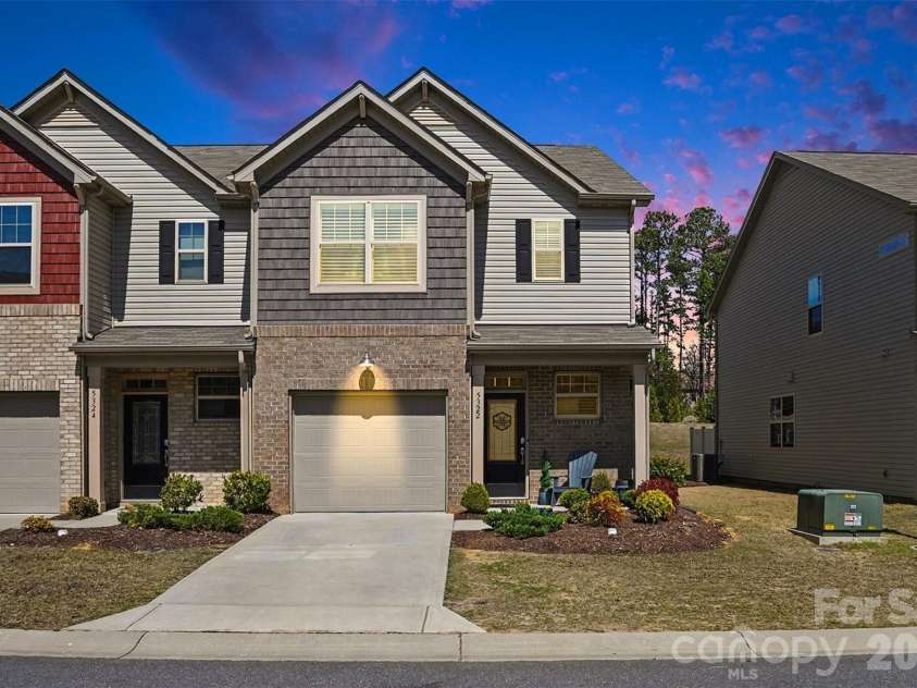 5322 Orchid Bloom Drive, Fort Mill, SC 29707.  MLS# CAR4359737, YatesRealty ID 8332. 