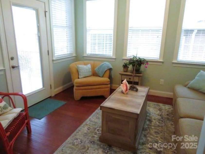 2227 Cashmere Court, Denver, NC 28037.  MLS# CAR4231699, YatesRealty ID 8333. Sunroom