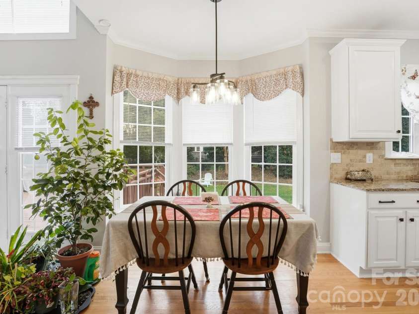 3304 Taviston Drive, Waxhaw, NC 28173.  MLS# CAR4335355, YatesRealty ID 8333. 