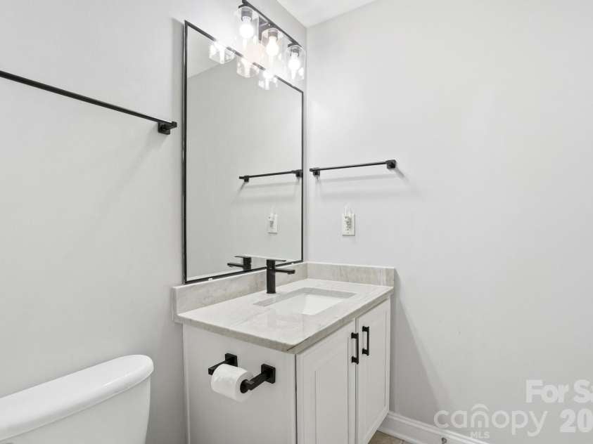 3304 Taviston Drive, Waxhaw, NC 28173.  MLS# CAR4335355, YatesRealty ID 8333. 