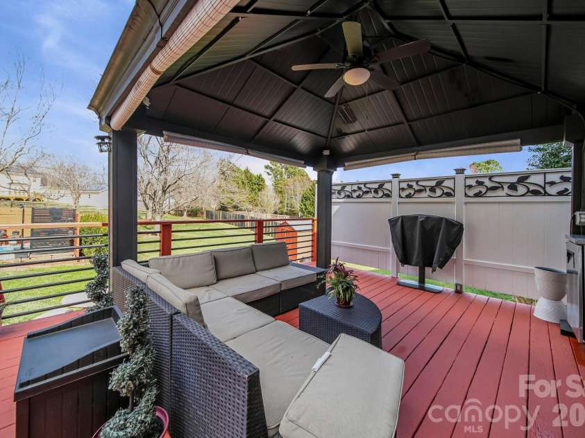 6116 Corkstone Drive, Mint Hill, NC 28227.  MLS# CAR4343873, YatesRealty ID 8334. Back Deck