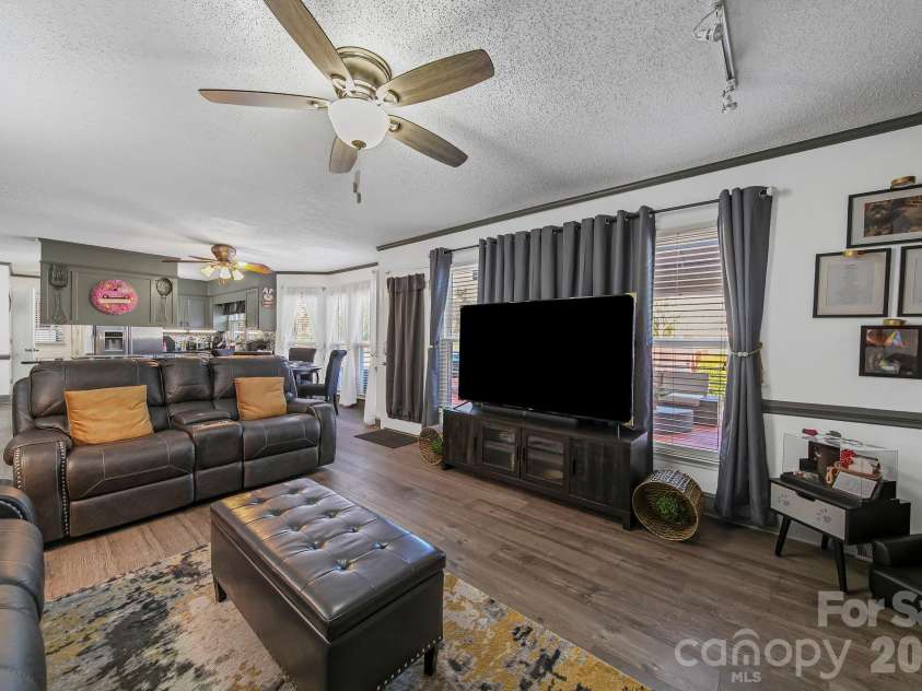 6116 Corkstone Drive, Mint Hill, NC 28227.  MLS# CAR4343873, YatesRealty ID 8334. Family Room