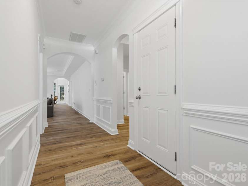 1022 Fleming Lane, Matthews, NC 28104.  MLS# CAR4375800, YatesRealty ID 8336. Virtually Staged
