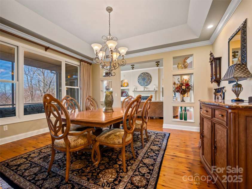 149 Thrashing Rock Drive, Hendersonville, NC 28739.  MLS# CAR4217107, YatesRealty ID 8337. 