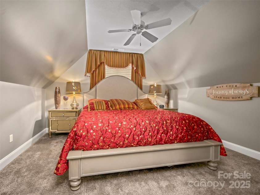 149 Thrashing Rock Drive, Hendersonville, NC 28739.  MLS# CAR4217107, YatesRealty ID 8337. 