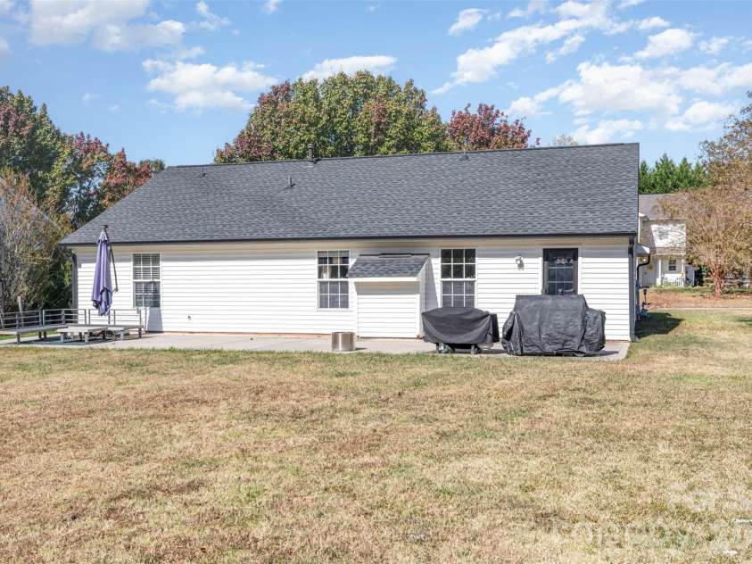 2111 Genesis Drive, Monroe, NC 28110.  MLS# CAR4316494, YatesRealty ID 8338. 