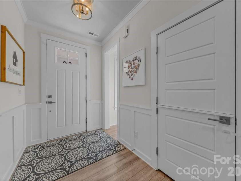 1175 Therns Ferry Drive, Fort Mill, SC 29708.  MLS# CAR4362265, YatesRealty ID 8339. 