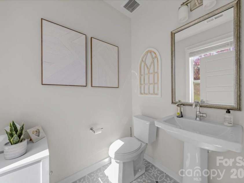 1175 Therns Ferry Drive, Fort Mill, SC 29708.  MLS# CAR4362265, YatesRealty ID 8339. 