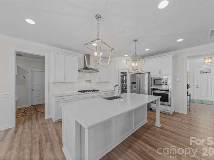 1175 Therns Ferry Drive, Fort Mill, SC 29708.  MLS# CAR4362265, YatesRealty ID 8339. 