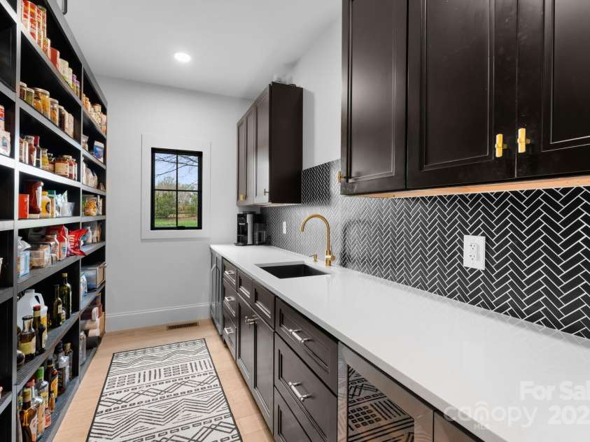 1575 Shinnville Road, Cleveland, NC 27013.  MLS# CAR4226114, YatesRealty ID 834. 