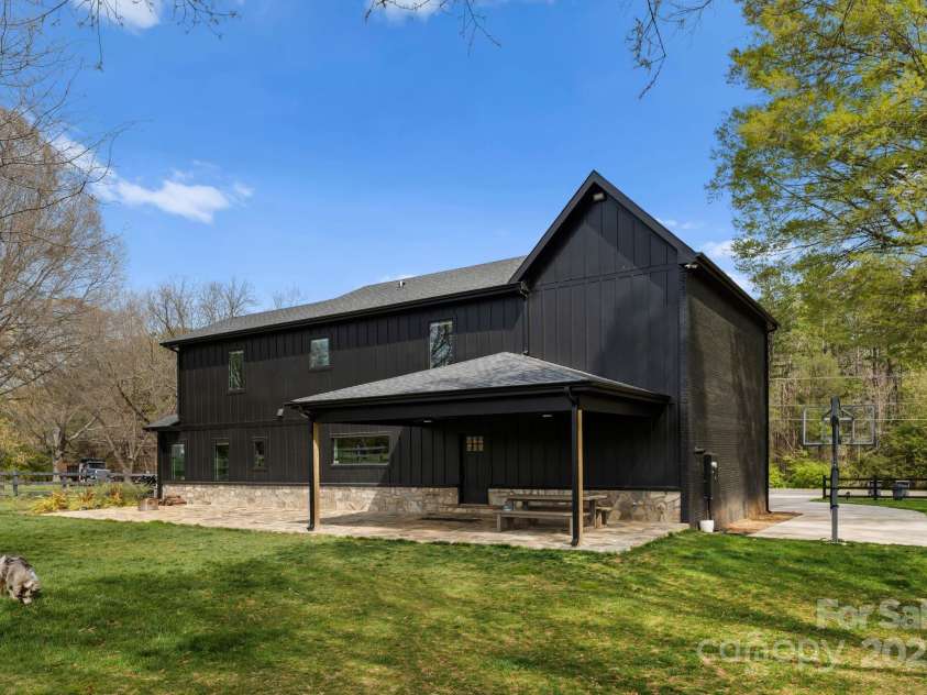 1575 Shinnville Road, Cleveland, NC 27013.  MLS# CAR4226114, YatesRealty ID 834. 