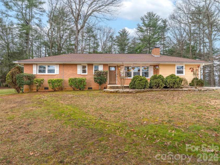 1034 Orchard Road, Flat Rock, NC 28731.  MLS# CAR4351377, YatesRealty ID 8340. 
