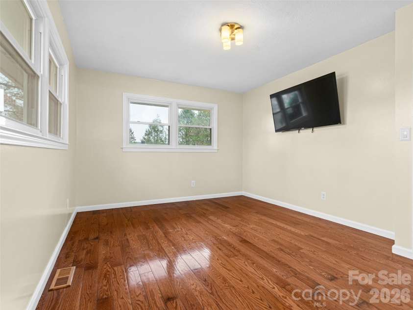 1034 Orchard Road, Flat Rock, NC 28731.  MLS# CAR4351377, YatesRealty ID 8340. 