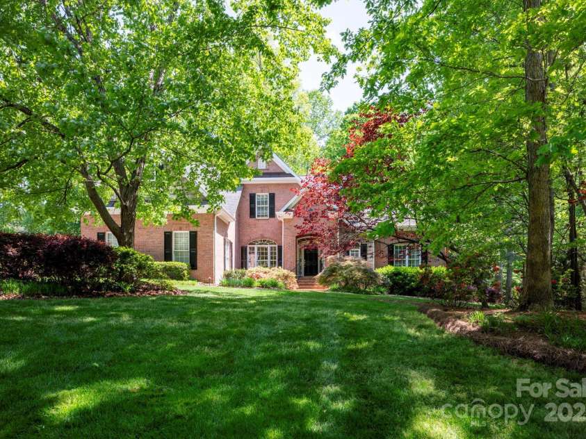 3622 Roxburgh Lane, Gastonia, NC 28056.  MLS# CAR4244026, YatesRealty ID 8341. 