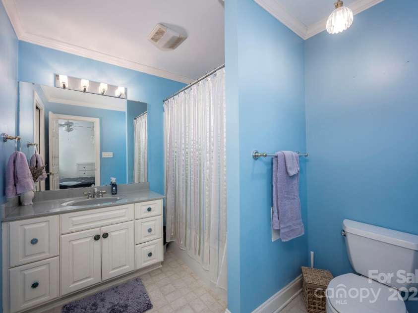 3622 Roxburgh Lane, Gastonia, NC 28056.  MLS# CAR4244026, YatesRealty ID 8341. 