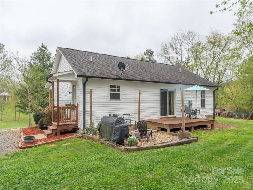 30 In God We Trust Drive, Asheville, NC 28806.  MLS# CAR4245747, YatesRealty ID 8342. 