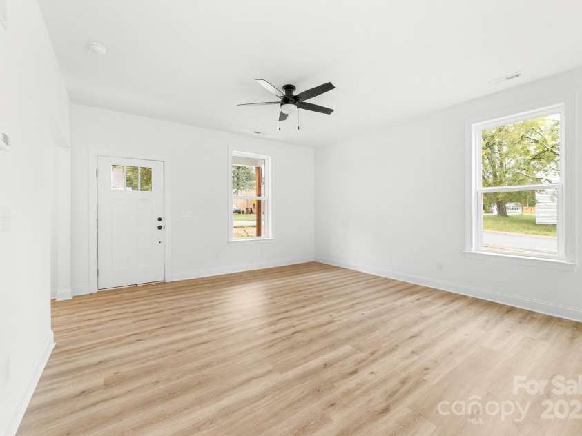 603 Calvary Street, Shelby, NC 28150.  MLS# CAR4328305, YatesRealty ID 8342. 