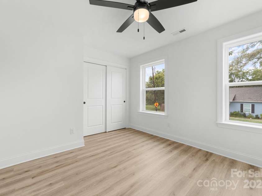 603 Calvary Street, Shelby, NC 28150.  MLS# CAR4328305, YatesRealty ID 8342. 