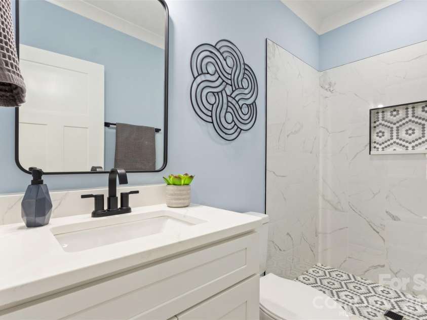 305 Henry Street, Belmont, NC 28012.  MLS# CAR4340496, YatesRealty ID 8343. 