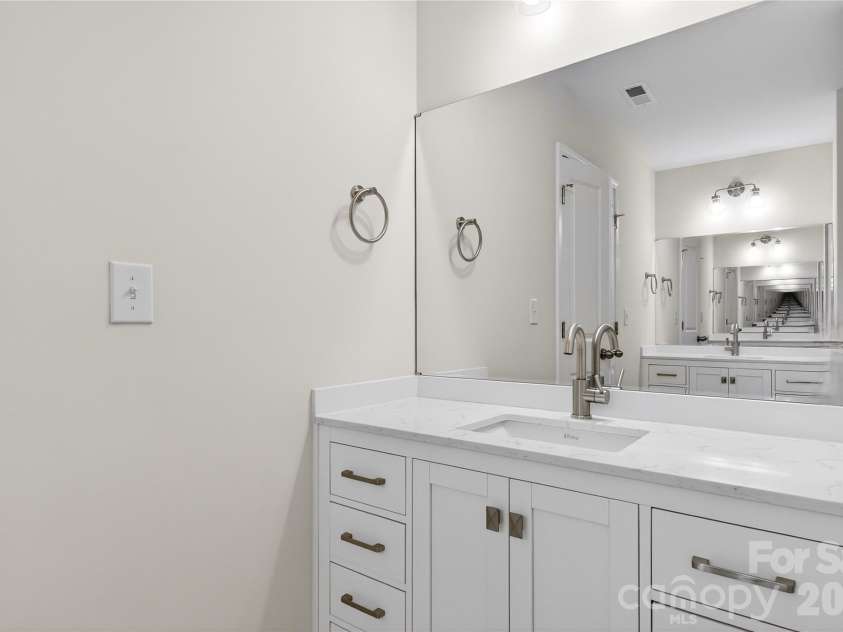 229 Shenandoah Loop, Troutman, NC 28166.  MLS# CAR4392288, YatesRealty ID 8344. 
