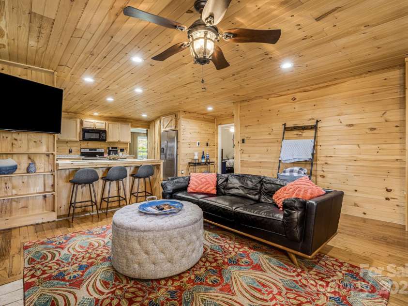 10 Winter Haven Lane, Black Mountain, NC 28711.  MLS# CAR4247075, YatesRealty ID 8345. 