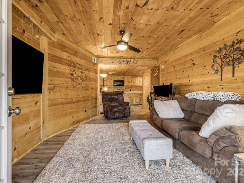 10 Winter Haven Lane, Black Mountain, NC 28711.  MLS# CAR4247075, YatesRealty ID 8345. 