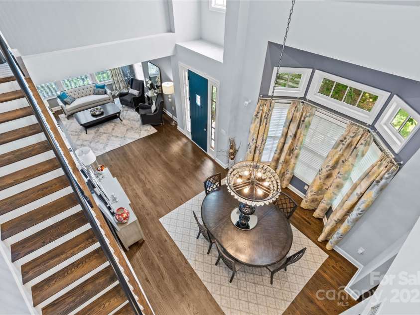 224 Wendover Heights Circle, Charlotte, NC 28211.  MLS# CAR4306607, YatesRealty ID 8345. 