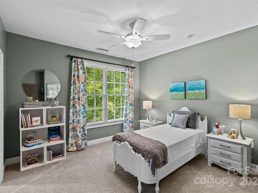 224 Wendover Heights Circle, Charlotte, NC 28211.  MLS# CAR4306607, YatesRealty ID 8345. 