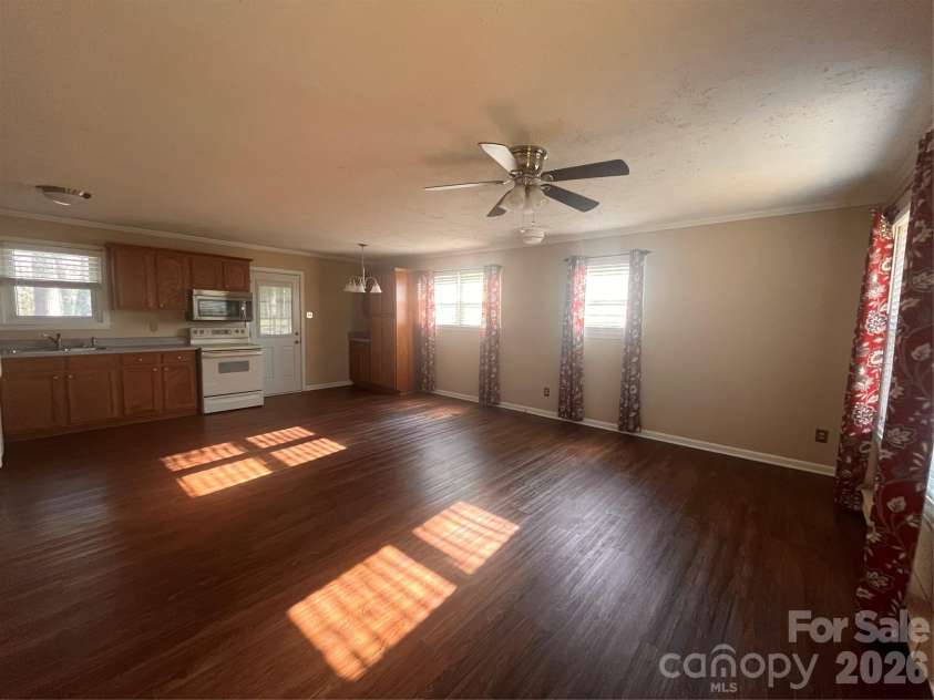 2446 Crowders Creek Road, Gastonia, NC 28052.  MLS# CAR4361872, YatesRealty ID 8346. 