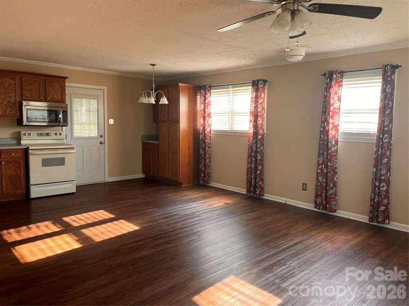 2446 Crowders Creek Road, Gastonia, NC 28052.  MLS# CAR4361872, YatesRealty ID 8346. 