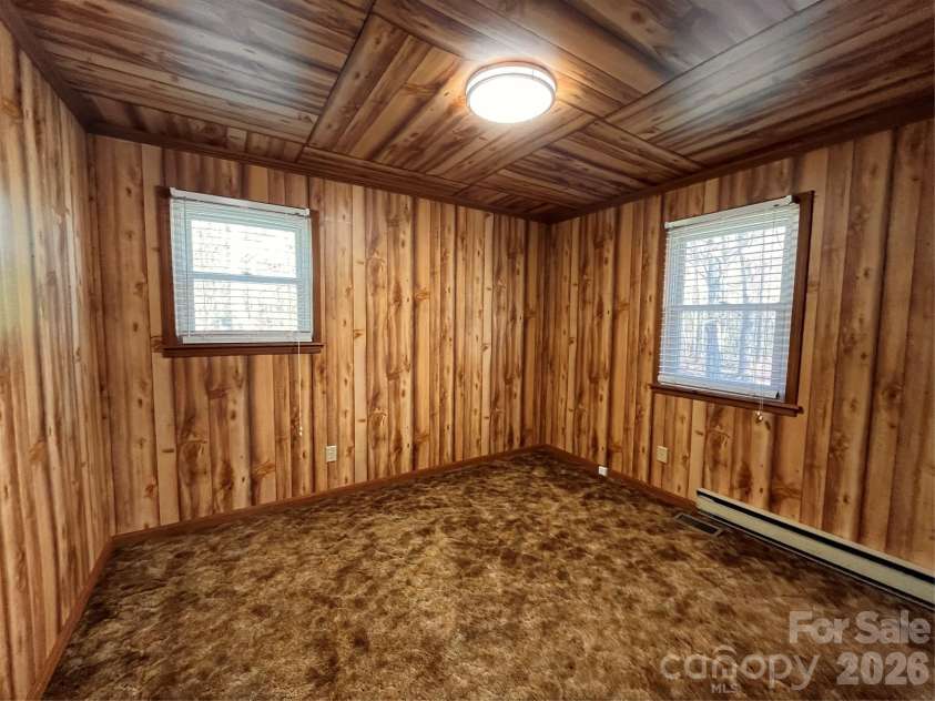 2446 Crowders Creek Road, Gastonia, NC 28052.  MLS# CAR4361872, YatesRealty ID 8346. 