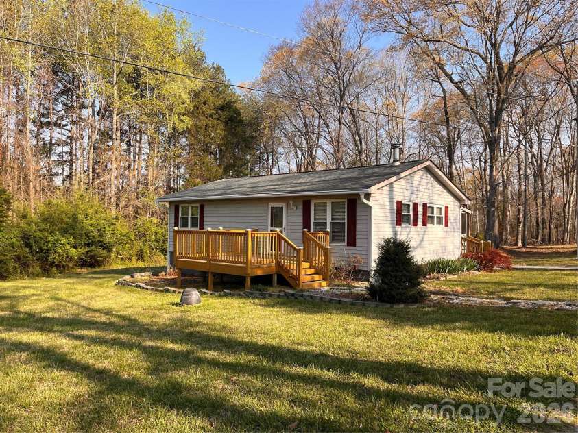 2446 Crowders Creek Road, Gastonia, NC 28052.  MLS# CAR4361872, YatesRealty ID 8346. 